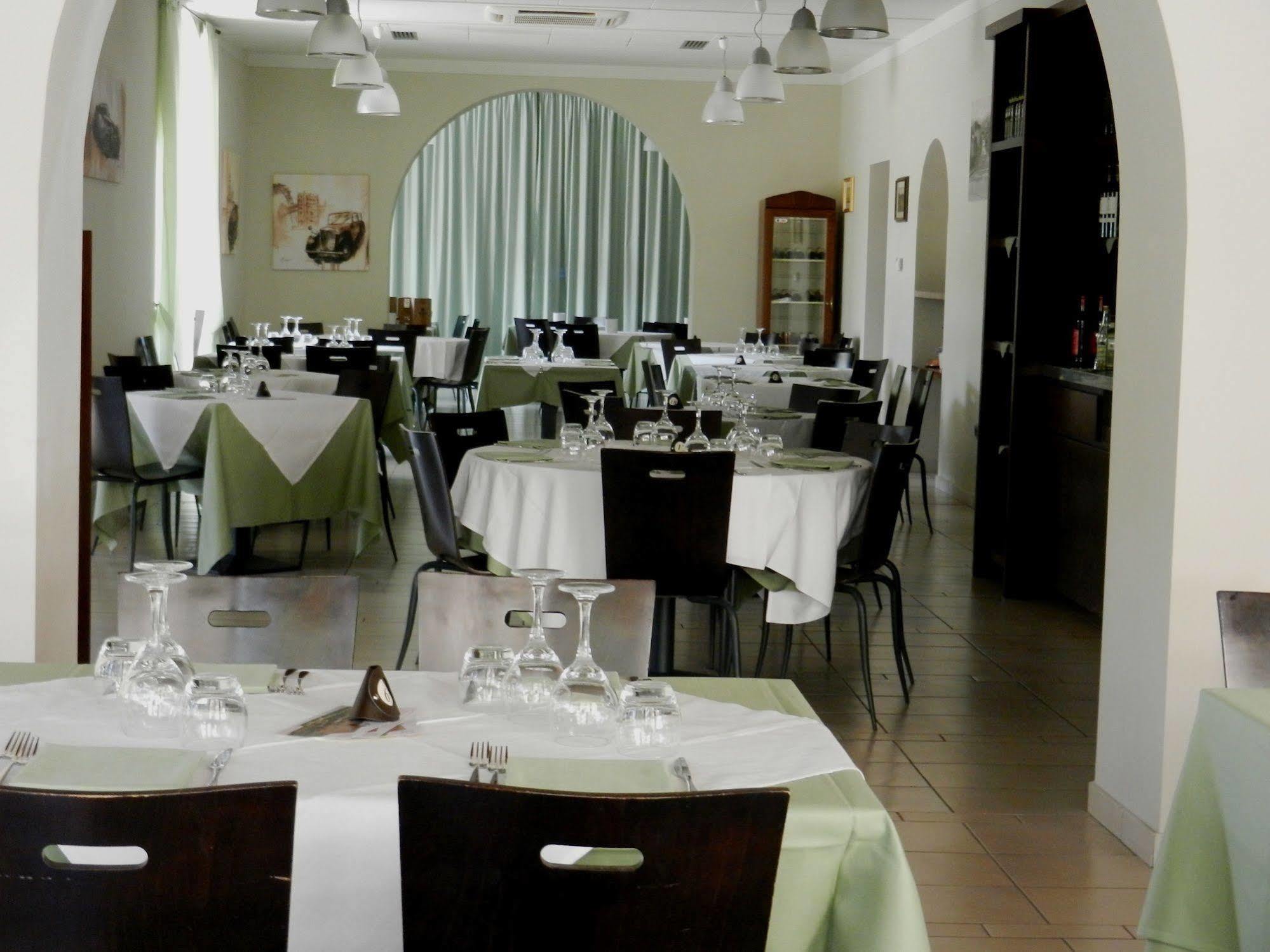 Hotel Santo Stefano Pieve Santo Stefano Buitenkant foto
